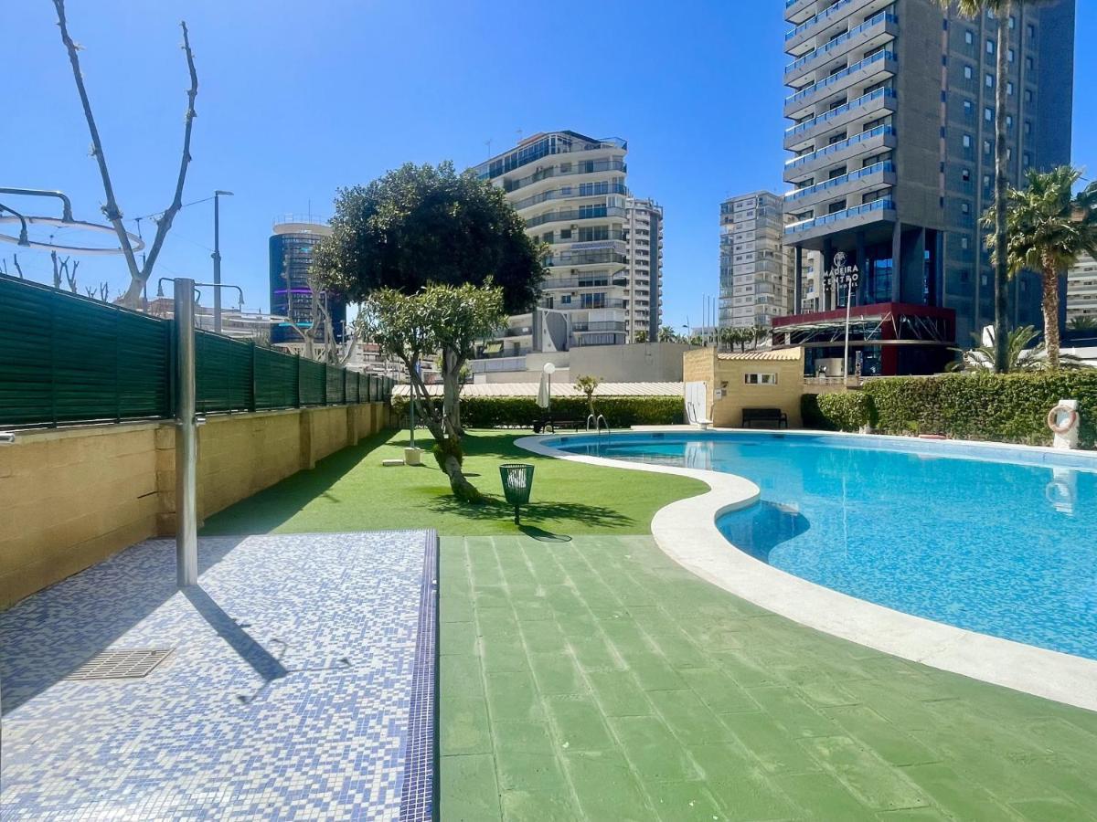 Front Al Mar Levante Beach Benidorm Luaran gambar